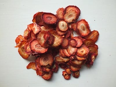 Aardbeiplakjes gedroogd, erg lekkere, extra zoete, geconcentreerde smaak